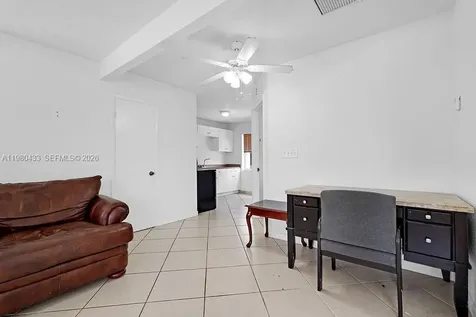 2415 Pierce Street Hollywood FL 33020