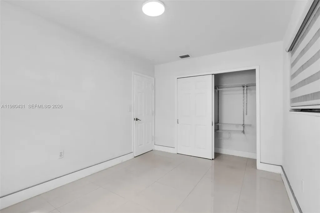 1210 N 71st Avenue Hollywood FL 33024