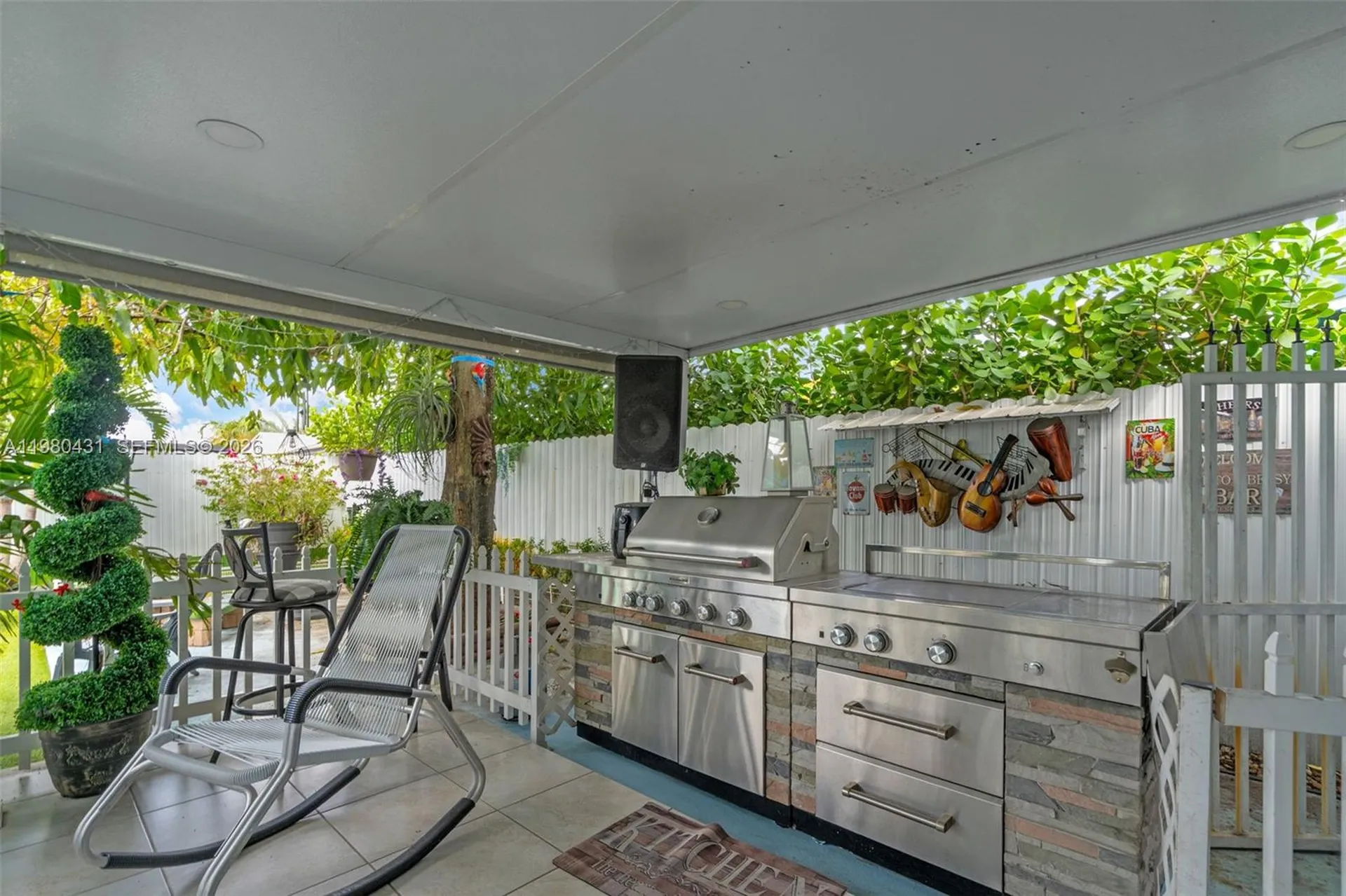 1210 N 71st Avenue Hollywood FL 33024