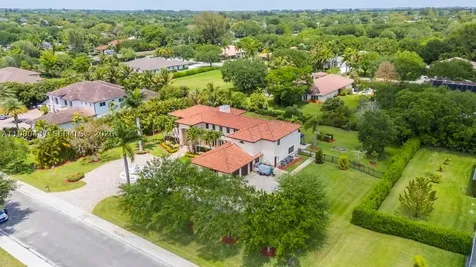 13425 SW 37th Place Davie FL 33330