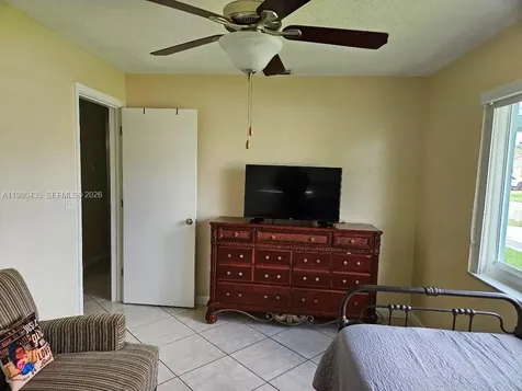 4613 NW 30th Terrace Tamarac FL 33309
