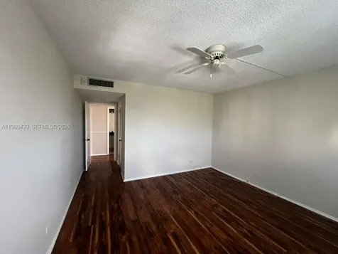 800 NE 195th Street Miami FL 33179