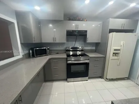 800 NE 195th Street Miami FL 33179