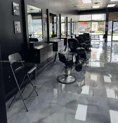 Listing – Barbería Hialeah Hialeah FL 33012