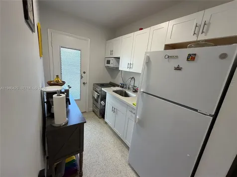 3055 SW 1st Avenue Miami FL 33129