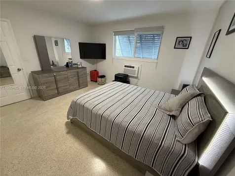 3055 SW 1st Avenue Miami FL 33129