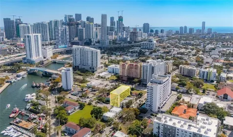 566 NW 1st Street Miami FL 33128