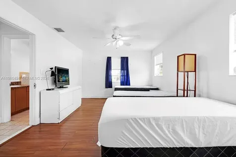 2419 Pierce Street Hollywood FL 33020