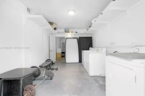 2419 Pierce Street Hollywood FL 33020