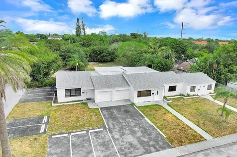 2419 Pierce Street Hollywood FL 33020