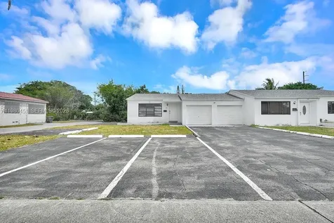 2419 Pierce Street Hollywood FL 33020