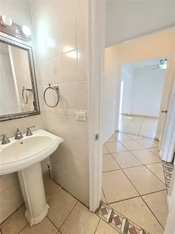 7501 Byron Avenue Miami Beach FL 33141