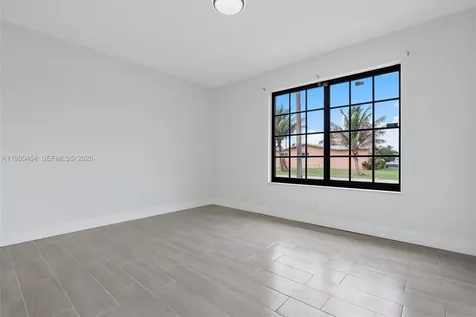 2805 E Lexington Drive Miramar FL 33025