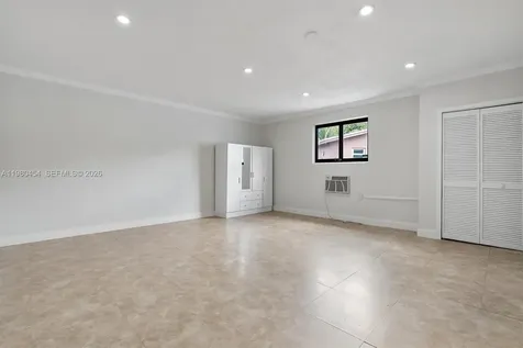 2805 E Lexington Drive Miramar FL 33025