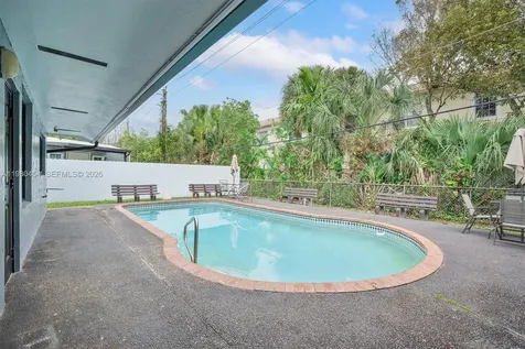 2805 E Lexington Drive Miramar FL 33025