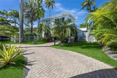 1121 NE 85th Street Miami FL 33138