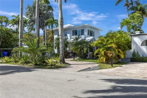 1121 NE 85th Street Miami FL 33138