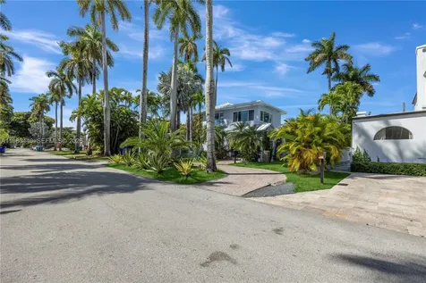 1121 NE 85th Street Miami FL 33138