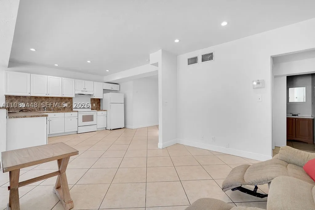 2417 Pierce Street Hollywood FL 33020