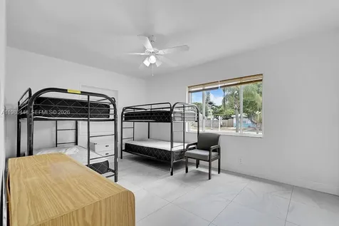 2417 Pierce Street Hollywood FL 33020