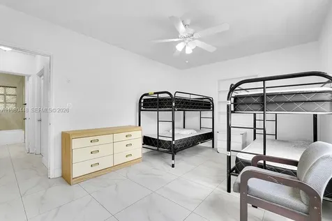 2417 Pierce Street Hollywood FL 33020