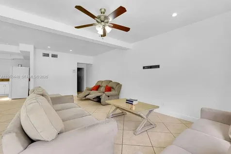 2417 Pierce Street Hollywood FL 33020