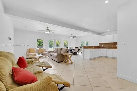 2417 Pierce Street Hollywood FL 33020