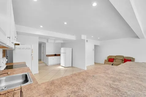 2417 Pierce Street Hollywood FL 33020