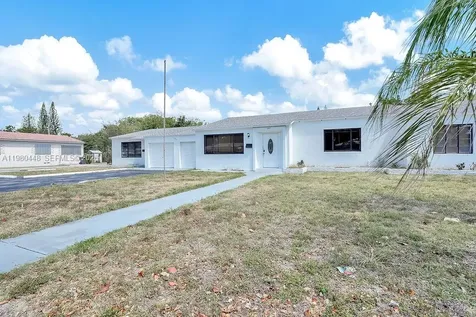 2417 Pierce Street Hollywood FL 33020