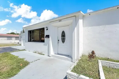 2417 Pierce Street Hollywood FL 33020