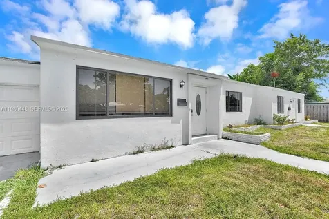 2417 Pierce Street Hollywood FL 33020