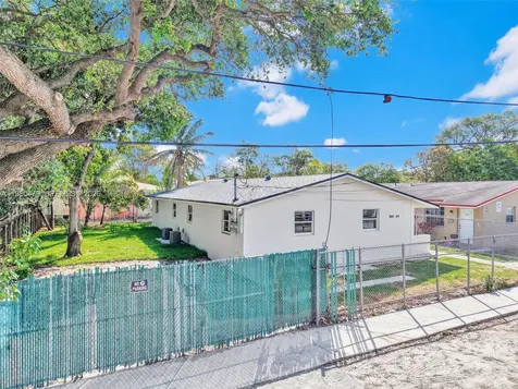 7807 NW 3rd Avenue Miami FL 33150