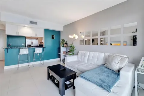 275 NE 18th Street Miami FL 33132