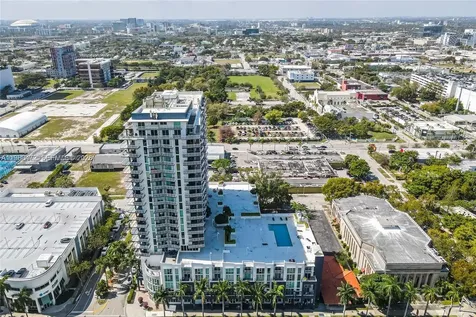 275 NE 18th Street Miami FL 33132