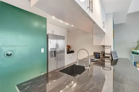 275 NE 18th Street Miami FL 33132