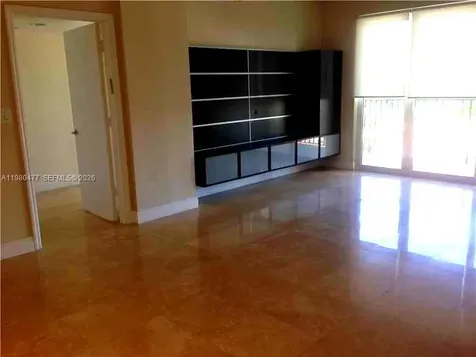 19900 E Country Club Drive Aventura FL 33180