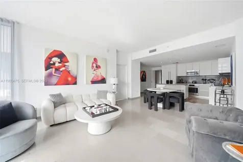 88 SW 7th Street Miami FL 33130