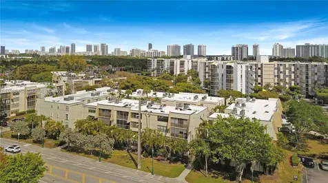 20381 NE 30th Avenue Aventura FL 33180
