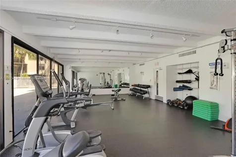 20381 NE 30th Avenue Aventura FL 33180