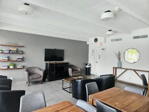 20381 NE 30th Avenue Aventura FL 33180