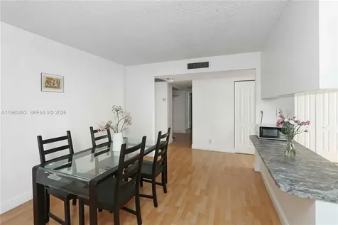 20381 NE 30th Avenue Aventura FL 33180