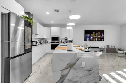 21380 SW 127 Place Miami FL 33177