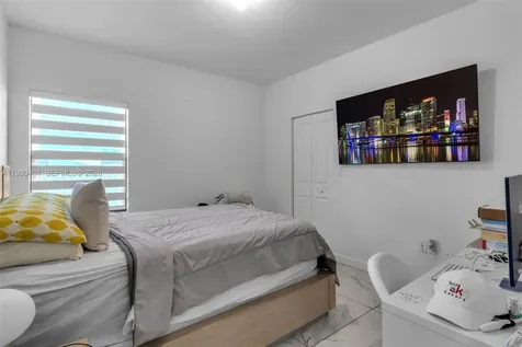 21380 SW 127 Place Miami FL 33177