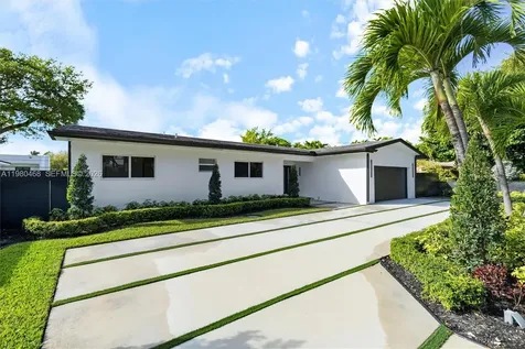1840 NE 199th Street Miami FL 33179