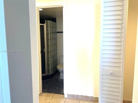 3475 N Country Club Drive Aventura FL 33180