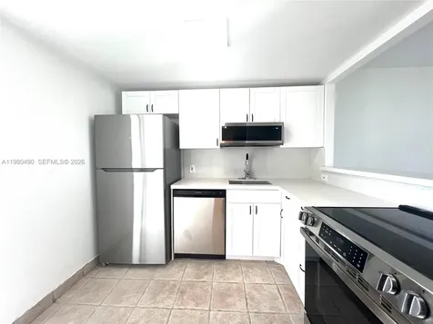 3475 N Country Club Drive Aventura FL 33180