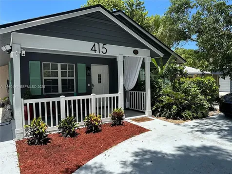415 32nd Street West Palm Beach FL 33407