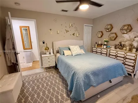 415 32nd Street West Palm Beach FL 33407