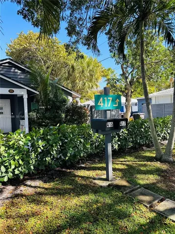 415 32nd Street West Palm Beach FL 33407