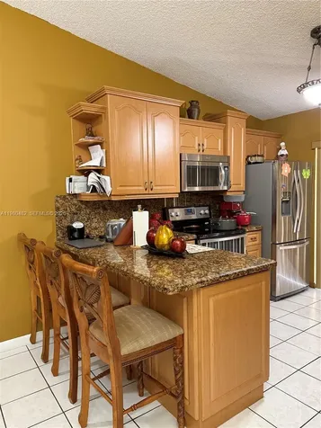 7792 W 29th Way Hialeah FL 33018